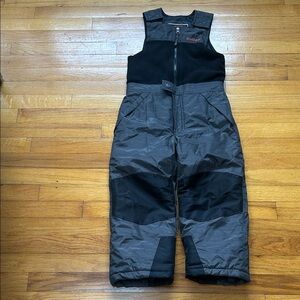 Snozu Black and Gray Kids snow suits
